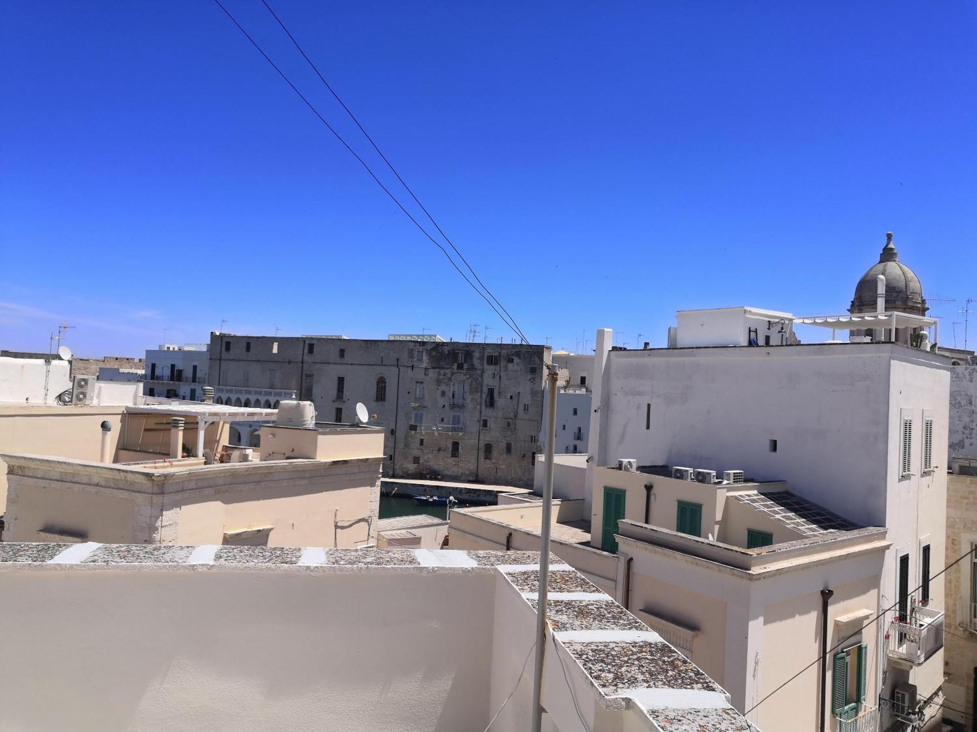 Casadria - Appartamento Nel Centro Storico Vicino Al Mare Monopoli Luaran gambar